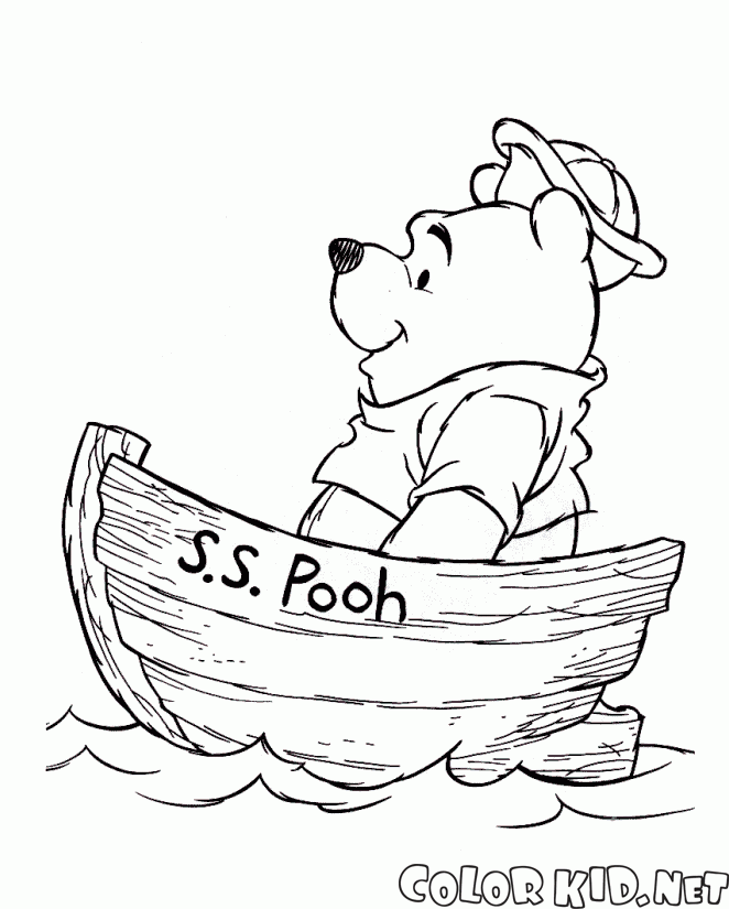 Winnie em um barco