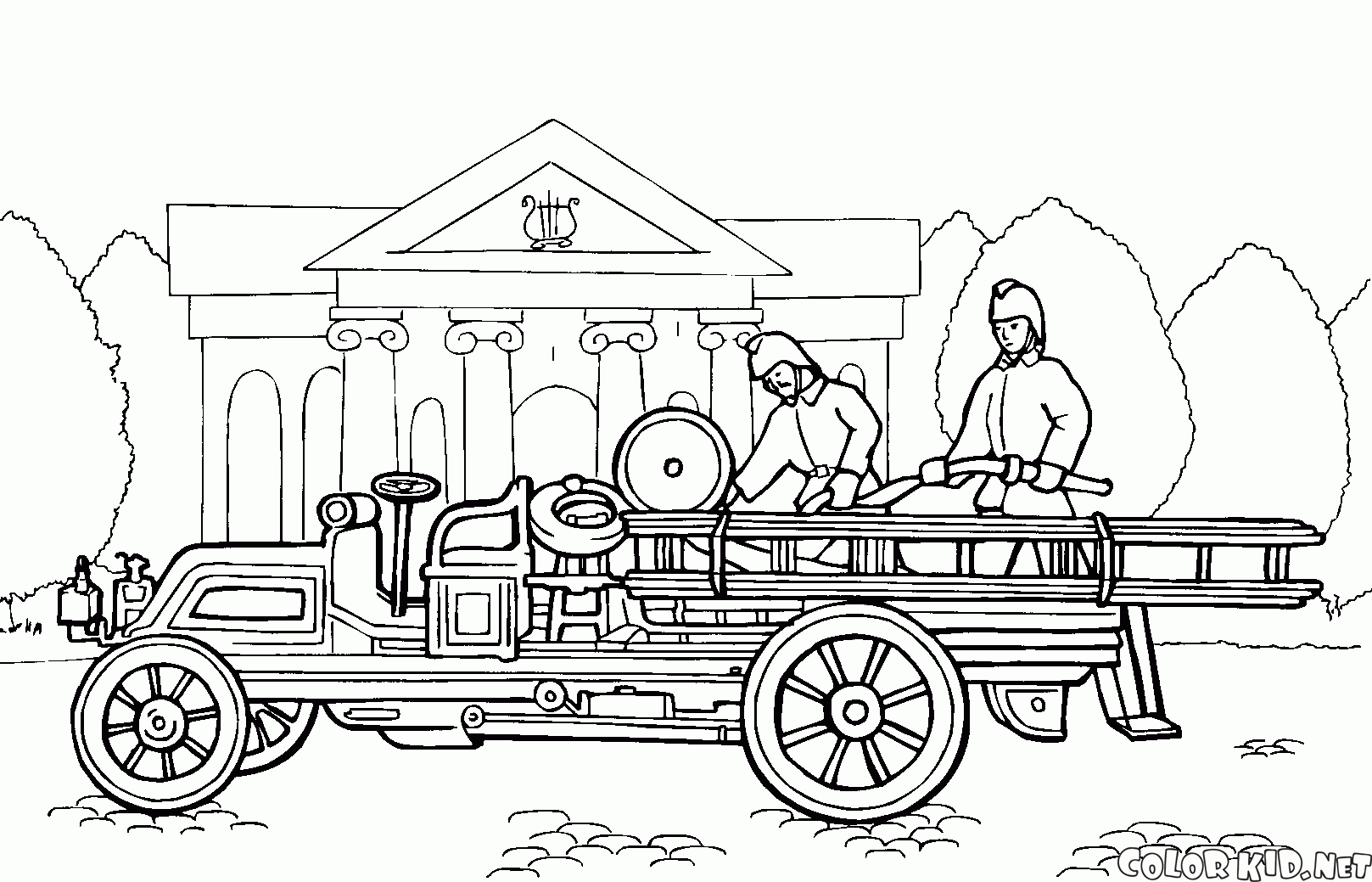 O primeiro carro de bombeiros