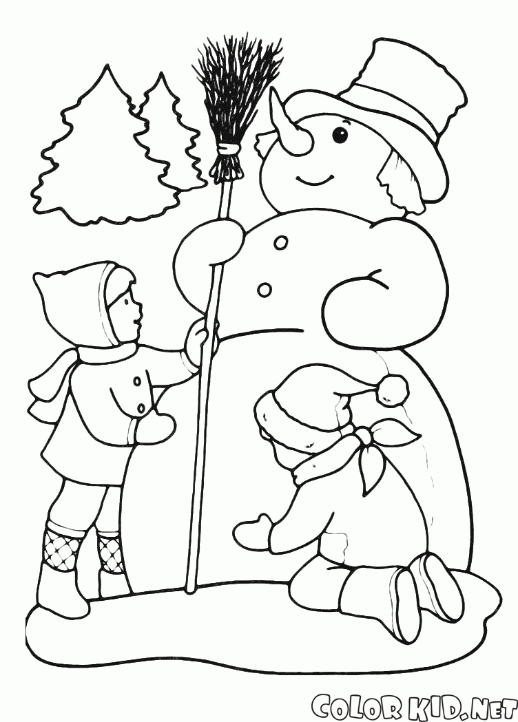 Crianças moldar o boneco de neve