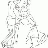 Príncipe pediu Cinderela para dançar